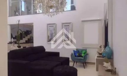 Oportunidade no Florenca, casa diferenciada! Estuda Proposta, agende sua visita!