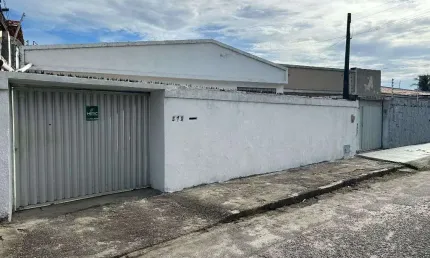 Casa com 5 dormitórios para alugar, 196 m² por R$ 2.348,73/mês - Vicente Pinzon - Fortaleza/CE