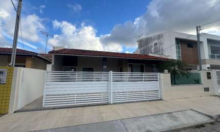 Morada das mangueiras ( casa pronta para morar com 3/4 e reformada