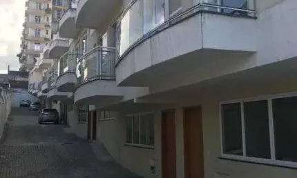 Casa de vila térrea para venda tem 90 metros quadrados com 2 quartos