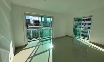 Fantástico apartamento novo na Rua da Matriz no coração de Botafogo
