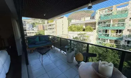 Exclusividade, sofisticação e conforto no jardim botânico – 210m² de elegância pura!