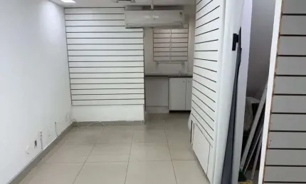Sala comercial para alugar na Rua Siqueira Campos, 177, Copacabana, Rio de Janeiro