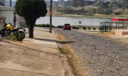 Casa com 2 quartos em oficinas próximo ao lago de olarias