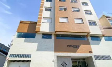 Apartamento com 2 suítes no centro próximo ao colégio sepam