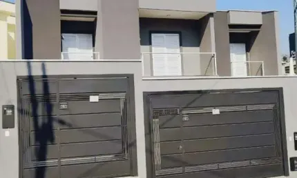 Sobrado à venda, 95 m², 2 quartos, 3 banheiros, 2 suítes