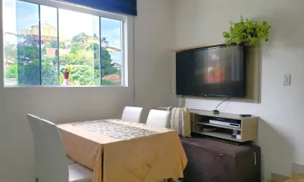 Sobrado à venda, 77 m², 2 quartos, 1 banheiro, 1 suíte