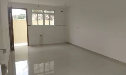 Sobrado à venda, 91 m², 2 quartos, 3 banheiros, 2 suítes