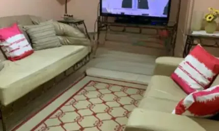 Sobrado à venda, 115 m², 4 quartos, 2 banheiros, 2 suítes