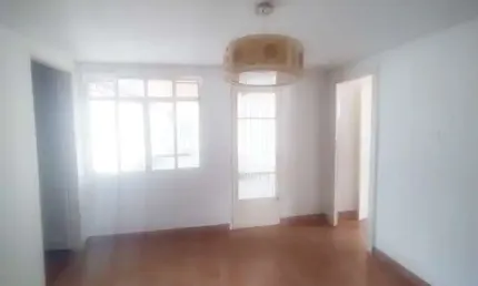 Casa com 2 quartos à venda na Rua Itapixê, Vila Guedes, São Paulo