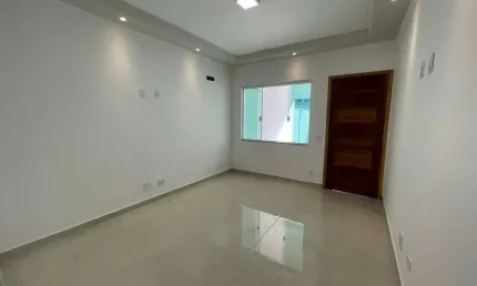 Sobrado à venda, 120 m², 3 quartos, 3 banheiros, 1 suíte