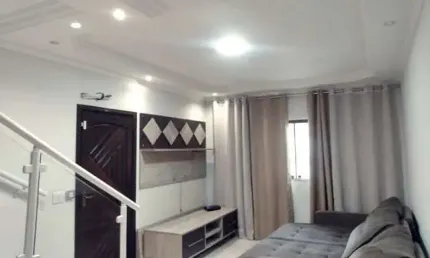 Sobrado à venda, 120 m², 3 quartos, 3 banheiros, 1 suíte