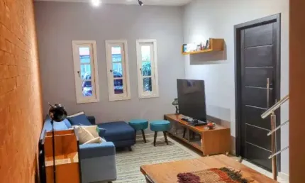 Sobrado à venda, 120 m², 3 quartos, 2 banheiros, 1 suíte