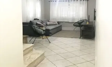 Sobrado à venda, 150 m², 3 quartos, 3 banheiros, 1 suíte
