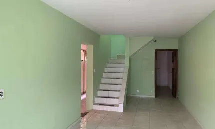 Casa com 3 quartos à venda na Avenida Elísio Cordeiro de Siqueira, Jardim Santo Elias, São Paulo