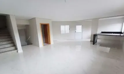Sobrado à venda, 128 m², 3 quartos, 3 banheiros, 1 suíte