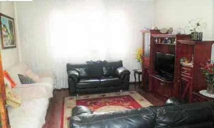 Sobrado à venda, 150 m², 5 quartos, 3 banheiros, 1 suíte
