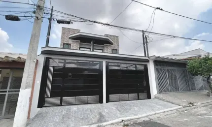 Sobrado à venda, 148 m², 3 quartos, 3 banheiros, 1 suíte