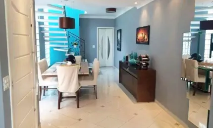 Sobrado à venda, 283 m², 3 quartos, 4 banheiros, 1 suíte
