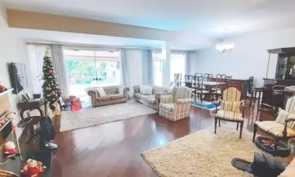 Casa à venda, 484 m², 4 quartos, 2 banheiros, 3 suítes