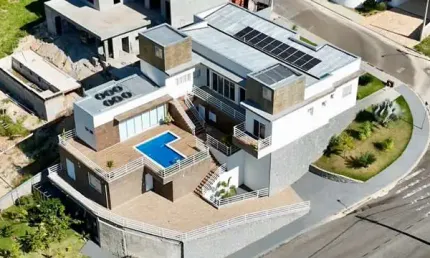 Casa à venda, 293 m², 4 quartos, 5 banheiros, 3 suítes