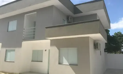Casa com 2 quartos à venda na Rua Presidente Vargas, 540, Coroa Vermelha, Santa Cruz Cabrália, 84 m2 por R$ 450.000