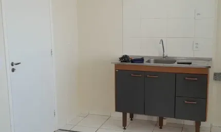 Apartamento com 2 quartos para alugar na Rua Carolina Maria de Jesus, 88, Vila Tolstoi, São Paulo