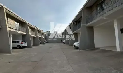 Casa com 3 quartos para alugar na Rua Capitão Benedito Lopes de Bragança, Estrela, Ponta Grossa