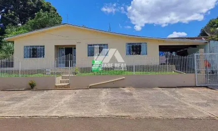 Casa com 4 quartos à venda na Rua Santana, Centro, Laranjeiras do Sul