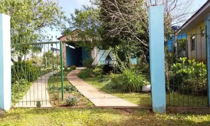 Casa com 2 quartos à venda na rua casimiro sberse, industrial, guarapuava, 105 m2 por r$ 270.000