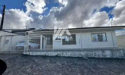 Casa com 3 quartos para alugar na Rua Alcione Bastos, Alto da XV, Guarapuava