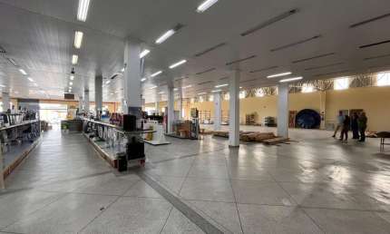 Sala comercial para alugar na Rua XV de Novembro, 2891, Centro, Campo Largo