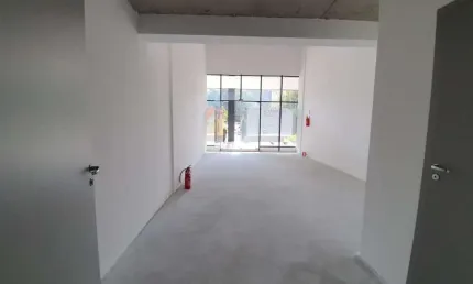 Sala comercial para alugar na Avenida Paraná, 756, Cabral, Curitiba