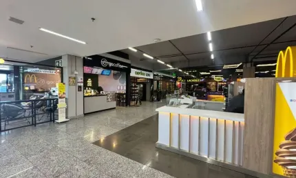Sala comercial para alugar na Avenida Bom Jesus, 277, Bom Jesus, Campo Largo
