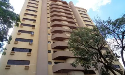 Apartamento com 4 quartos à venda na Rua Benjamim Constant, Centro, Piracicaba