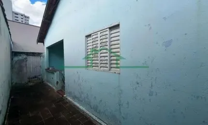 Casa com 2 quartos à venda na Rua Doutor Otávio Teixeira Mendes, Cidade Alta, Piracicaba