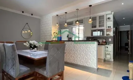 Casa com 2 quartos à venda na Rua Florínea, Pompéia, Piracicaba