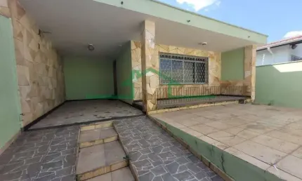 Casa com 3 quartos à venda na Rua Pedro Chiarini, Vila Independência, Piracicaba