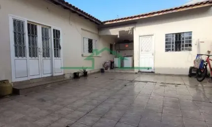 Casa com 2 quartos à venda na Rua Dez de Novembro, São Judas, Piracicaba