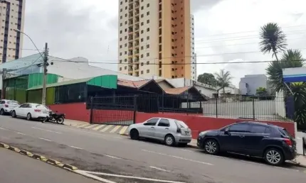 Casa para alugar na Avenida Torquato da Silva Leitão, São Dimas, Piracicaba