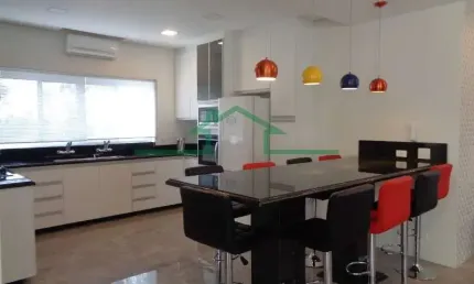 Casa em condomínio fechado com 5 quartos à venda na Avenida Heloisa Helena Azanha Naime, Monte Alegre, Piracicaba