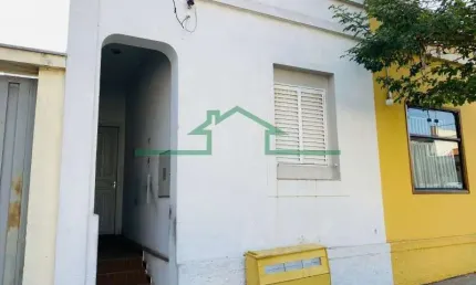 Casa comercial para alugar na Rua Dona Eugênia, São Dimas, Piracicaba