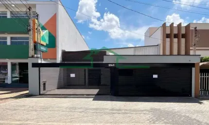 Casa comercial para alugar na Avenida Independência, Alto, Piracicaba