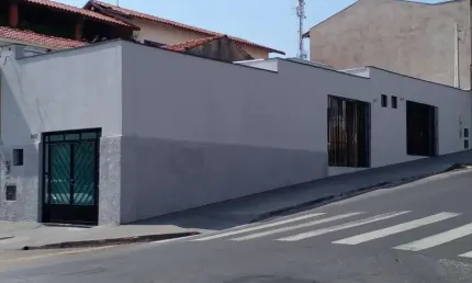 Casa comercial para alugar na Rua Quinze de Novembro, Alto, Piracicaba