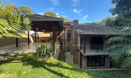 PARQUE IMPERIAL - Casa à venda com 3 suítes no condomínio Parque Imperial da Cantareira em Mairiporã
