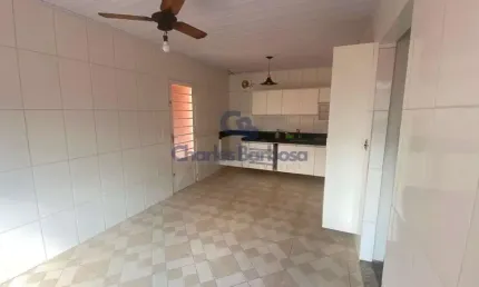 Casa com 2 quartos à venda na Rua Vereador Sérgio Luiz Leone, Núcleo Habitacional Prefeito Erasmo Chrispim, Itatiba