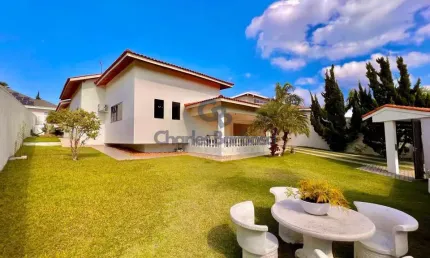 Casa 3 dorms no Cond. Jardim Santa Rosa por R$ 1.750.000