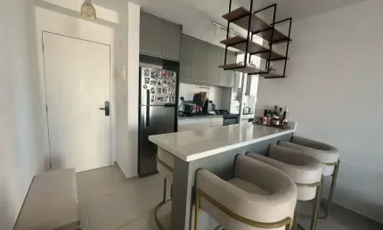 Apartamento de 2 dormitórios proximo ao metro belém. 1 vaga de garagem