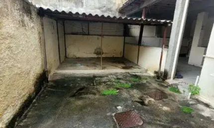 Casa com 2 quartos para alugar na Rua Padre Manuel da Nóbrega, 62, Quintino Bocaiúva, Rio de Janeiro