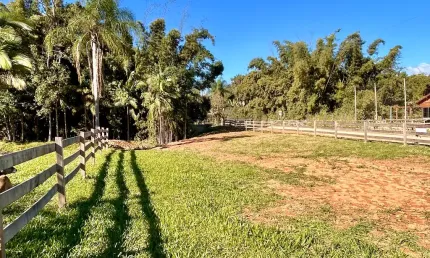 Terreno à venda na Avenida Cantório F. da Silva, Moura, Canelinha